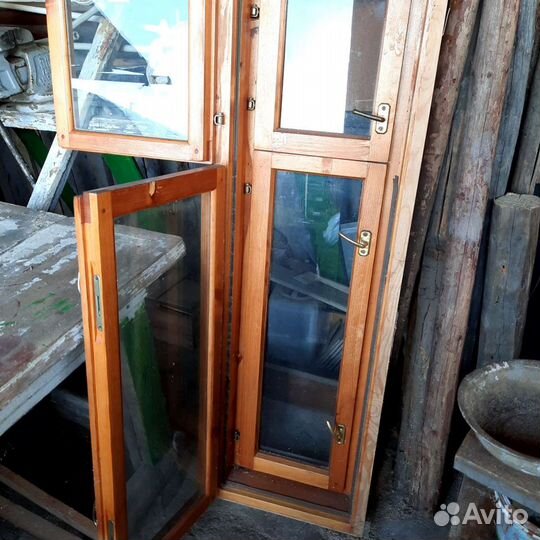 Деревянный оконный блок