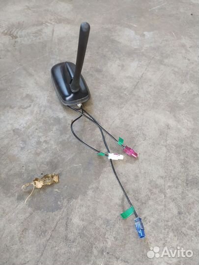 Антенна Volkswagen Polo (Mk5) V рестайлинг (2014–н