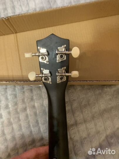 Продаю Укулеле сопрано