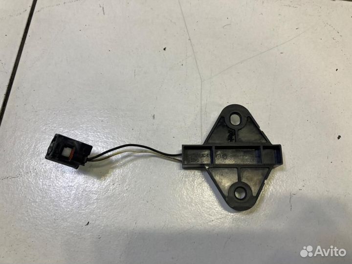 Антенна бесключевого доступа Mitsubishi ASX GA1W 2