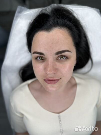 Перманентный макияж бровей губ