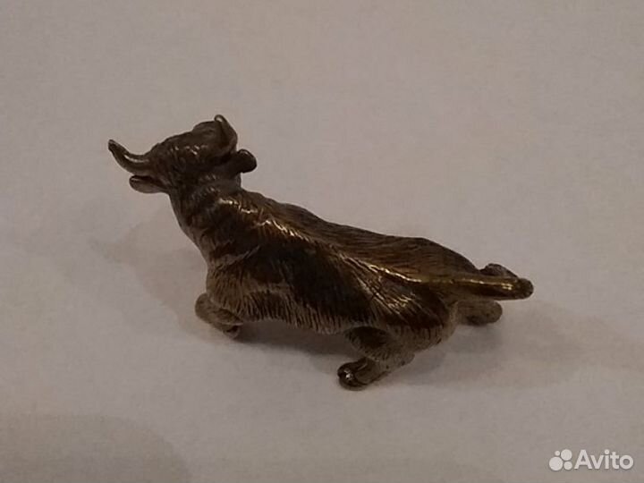 Статуэтка Бык