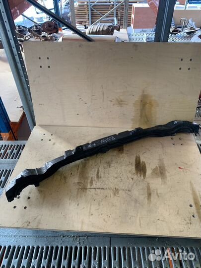 Абсорьер бампера BMW x7 g07