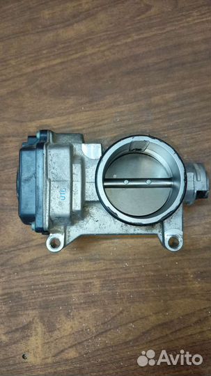 Дроссельная заслонка Renault Sandero 2