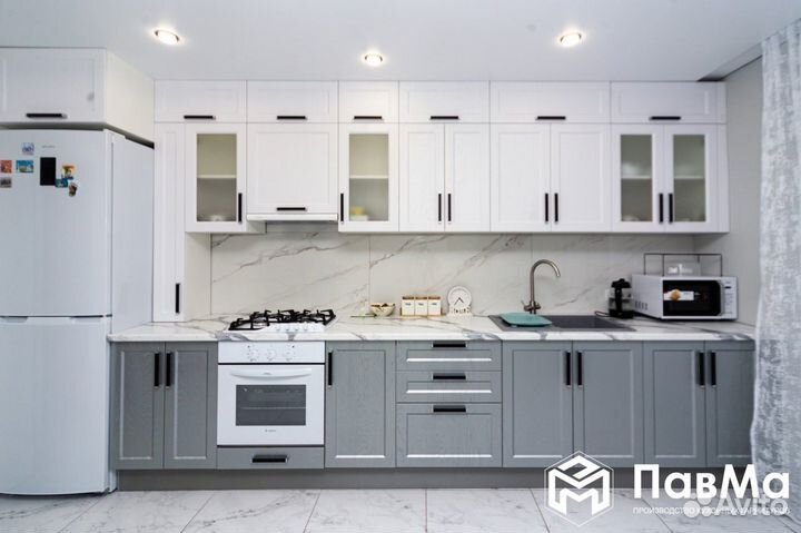 Кухонные гарнитуры на заказ любой сложности