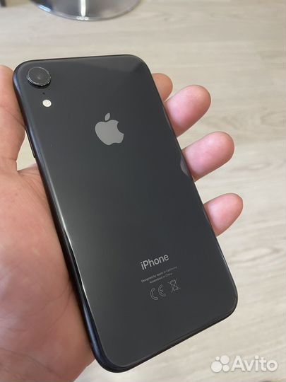 Телефон iPhone Xr