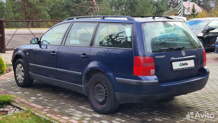 Volkswagen Passat 1.6 МТ, 1998, 334 000 км