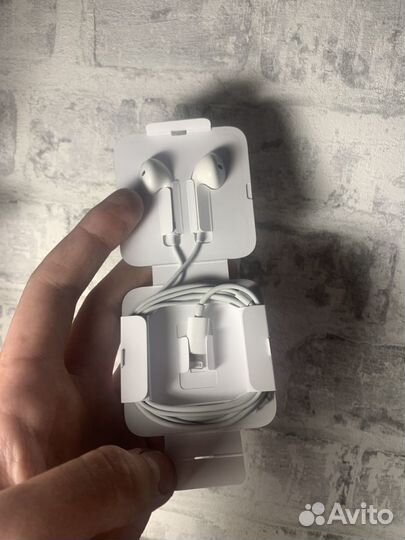 Наушники apple earpods lightning