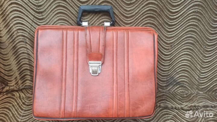 Портфель саквояж