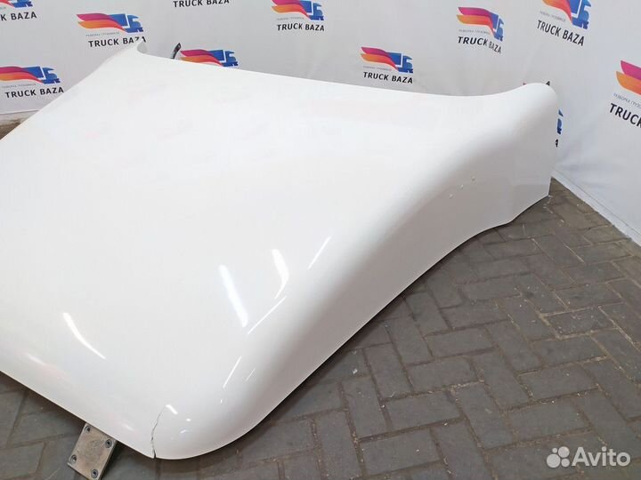 Спойлер кабины верхний Volvo FM