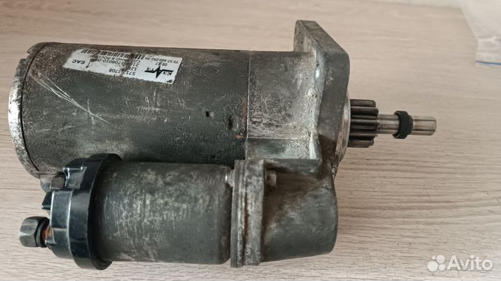 Стартер на LADA калину 1