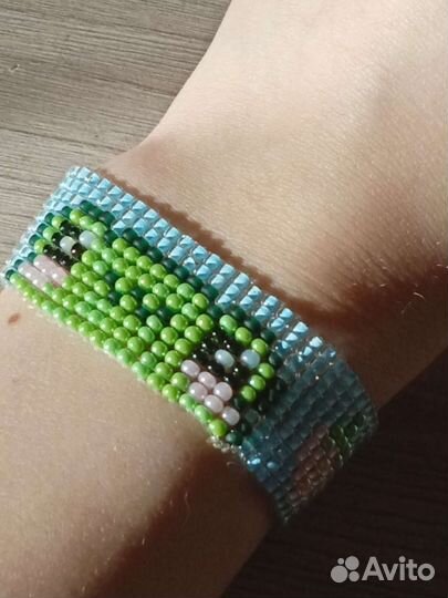 Фенечка из бисера