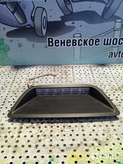 Стоп сигнал дополнительный Nissan Almera