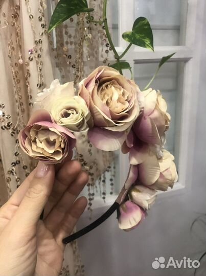 Ободок с цветами