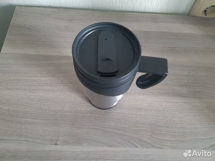 Термокружка с ручкой (новая)