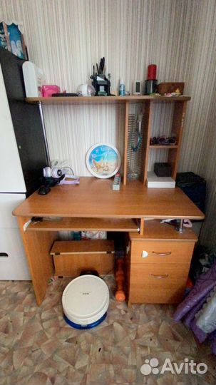 Компьютерный стол