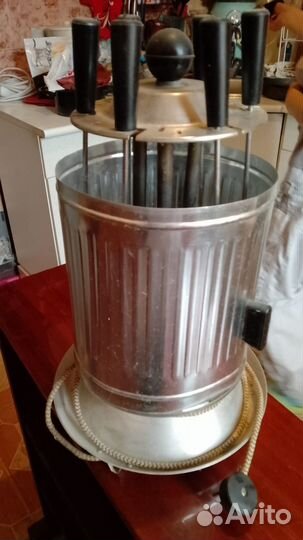 Электро шашлычница бу