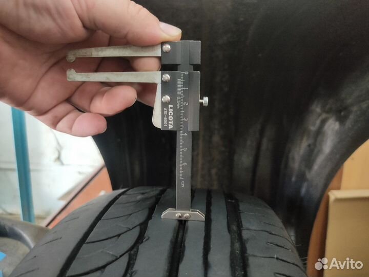 Nankang AS-1 195/40 R17 81H