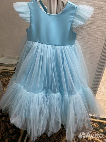 Платья праздничные для девочки 134