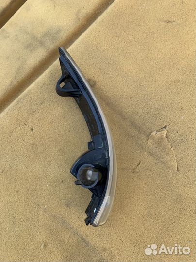 Повторитель правого зеркала Ford Focus Mondeo