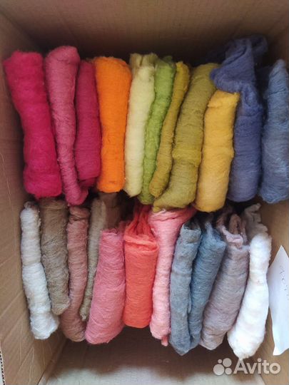 Вата окрашенная хлопковая для игрушек