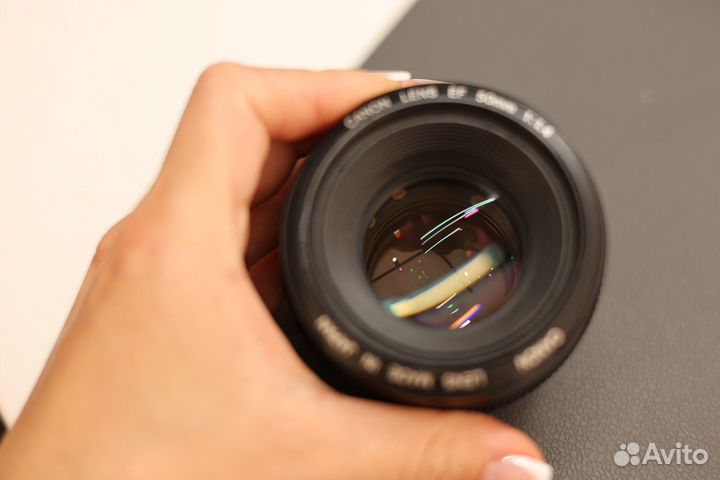 Объектив Canon EF 50 mm f/1.4 USM