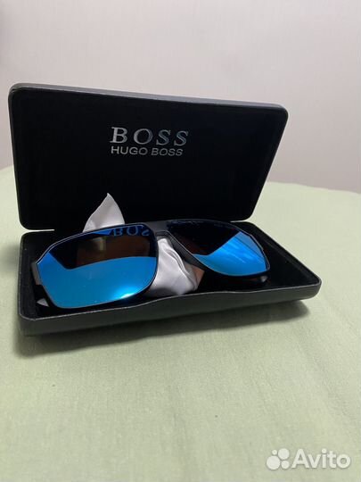 Очки hugo boss