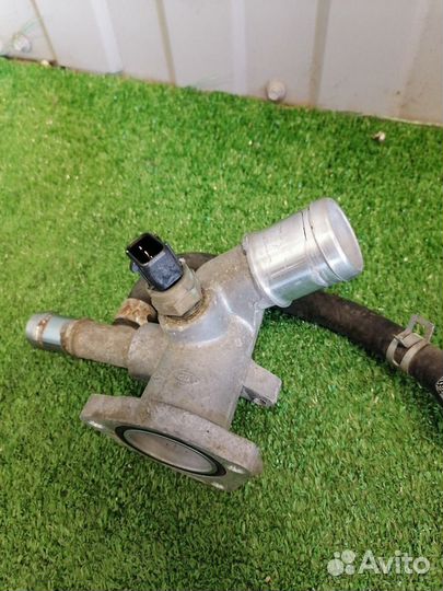 Фланец системы охлаждения Kia Rio 3 QB G4FC 1.6