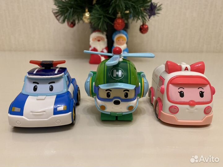 Робокар Поли