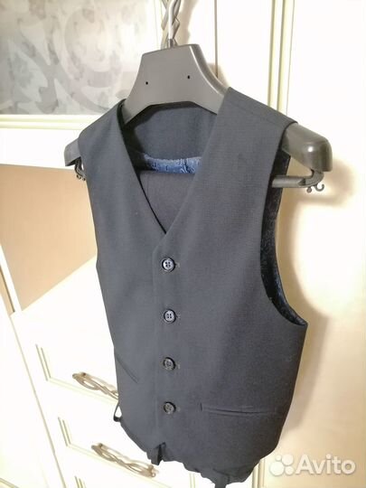Жилет школьный от костюма для мальчика, 128