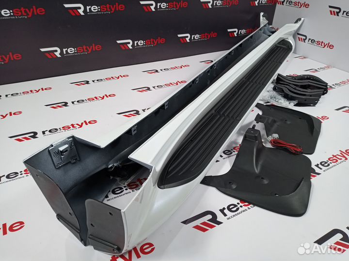 Подножки Lexus Lx 570 2008-2015 Белые