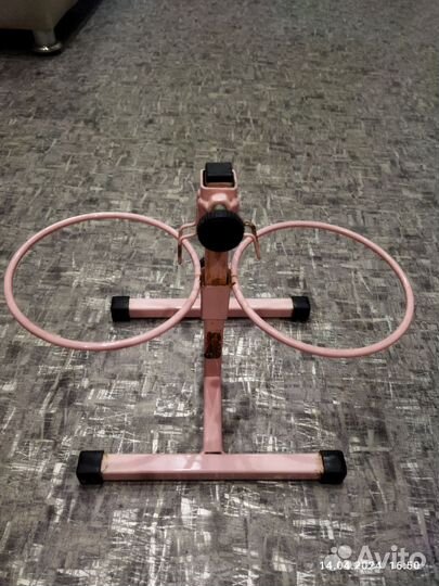 Подставка для питания животных