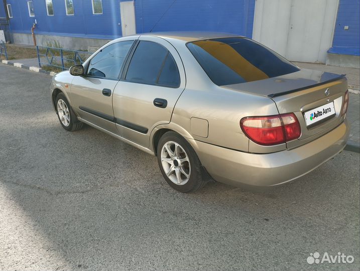 Nissan Almera 1.8 МТ, 2004, 300 000 км