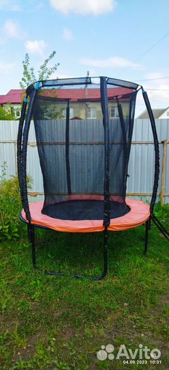 Детский батут с сеткой