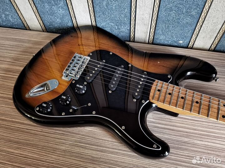 Fender Squier Affinity Stratocaster 2003