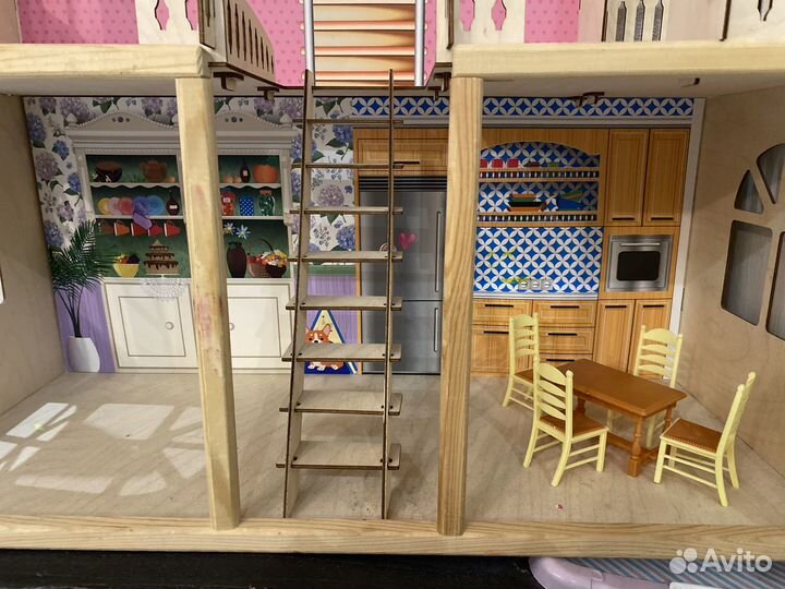 Большой Деревянный кукольный домик с мебелью