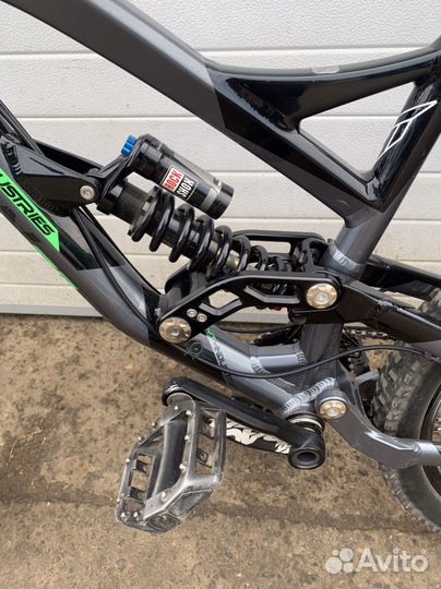 Велосипед YT Industries Noton