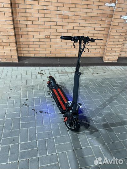 Электросамокат kugoo m4