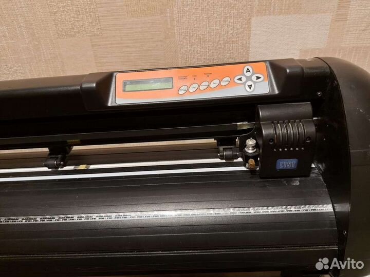 Режущий плоттер List 1350
