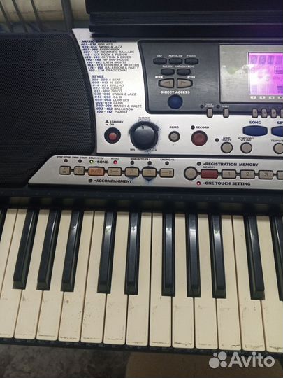 Синтезатор yamaha psr 550