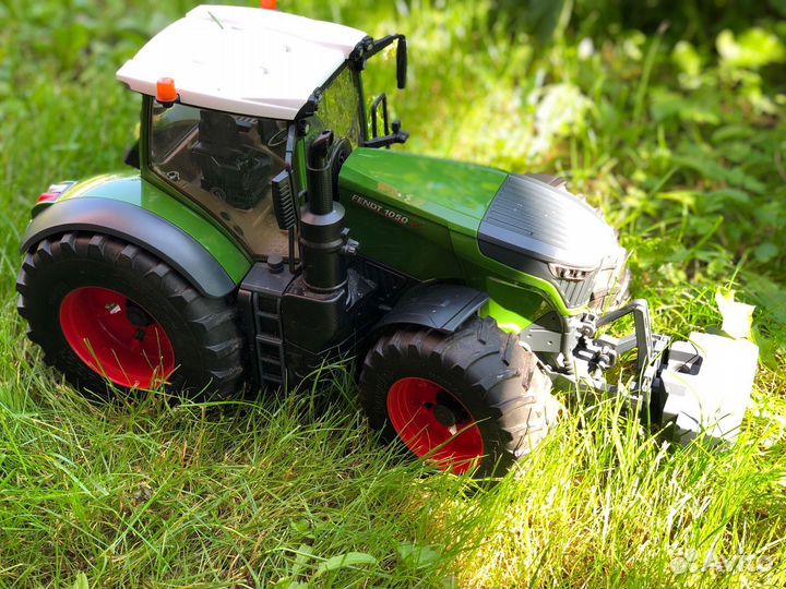 Брудер bruder игрушки трактор fendt vario 1050