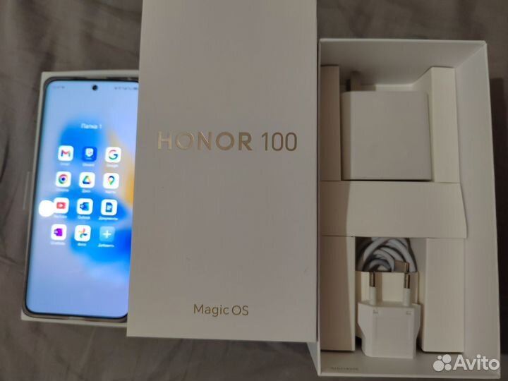 Honor 100, 12/256 гб