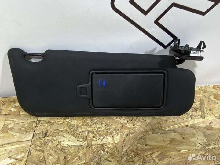 Козырек солнцезащитный правый Jaguar Xe 1