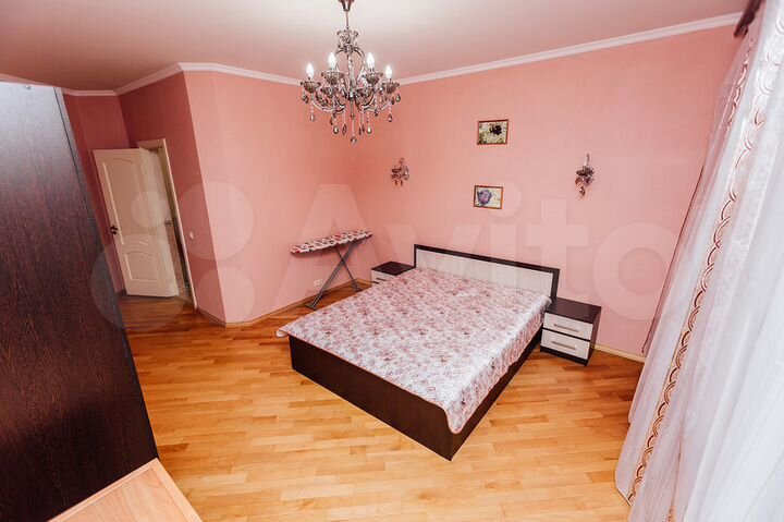 2-к. квартира, 65 м², 4/14 эт.