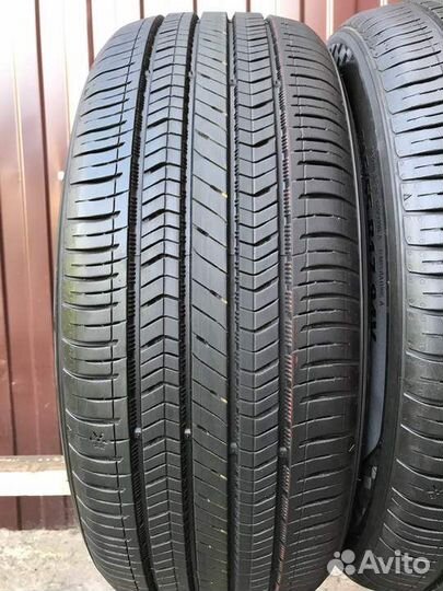Kumho Solus TA51 215/55 R17 94V