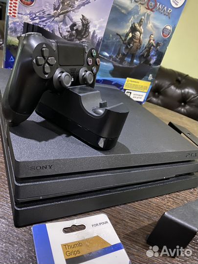 Sony PS4 pro 1tb
