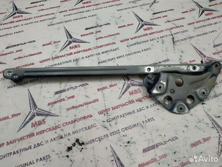 Петля капота w210 Mercedes