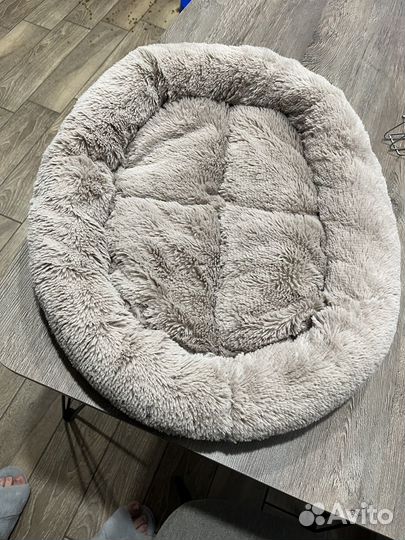 Лежанка для кошек