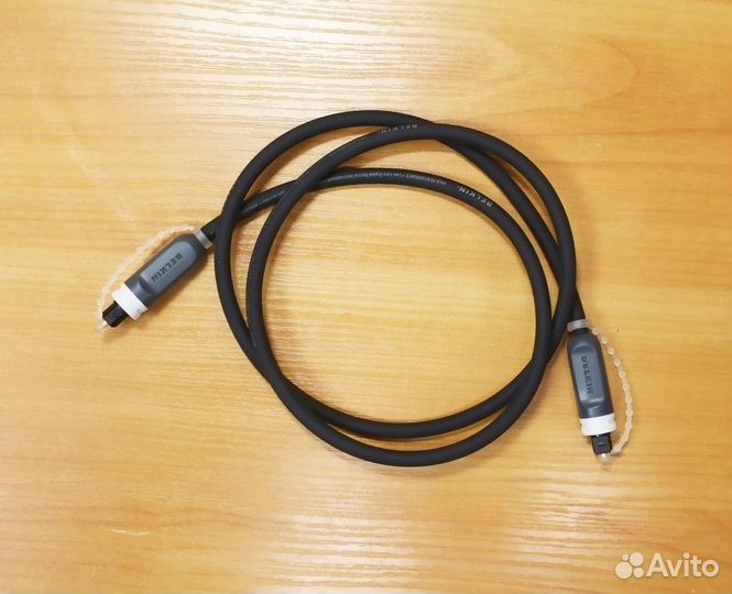 Кабель оптический Belkin 1м