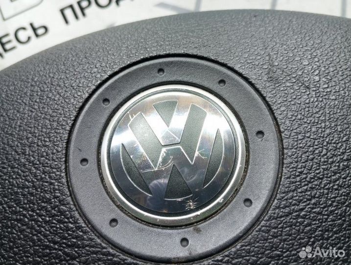 Подушка безопасности в руль Volkswagen Passat B6